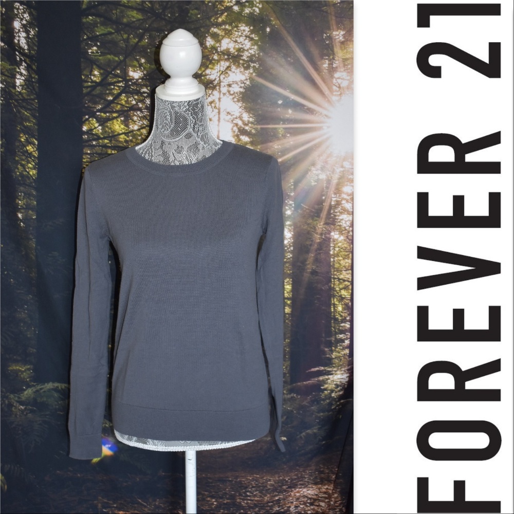 F21 Grey Crewneck Sweater